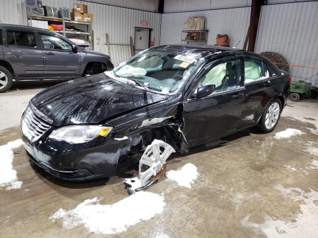 2013 CHRYSLER 200 LX, 