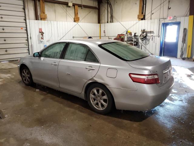 JTNBE46K273074857 - 2007 TOYOTA CAMRY CE SILVER photo 2