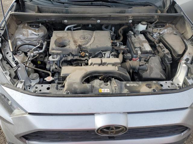 2T3F1RFV0KC054381 - 2019 TOYOTA RAV4 LE SILVER photo 11