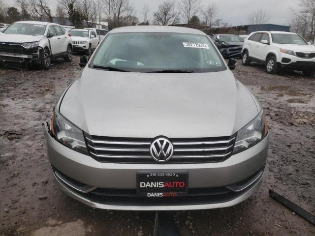 1VWAT7A37EC079330 - 2014 VOLKSWAGEN PASSAT S SILVER photo 5