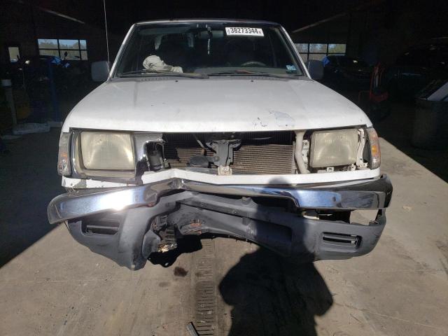 1N6DD21S6YC323929 - 2000 NISSAN FRONTIER XE WHITE photo 5