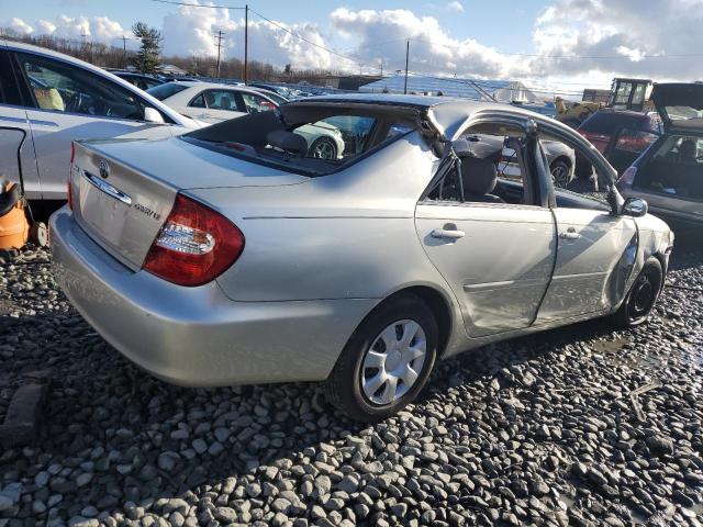 4T1BE32K44U312746 - 2004 TOYOTA CAMRY LE SILVER photo 3