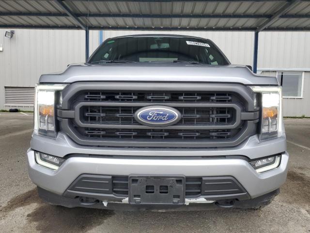 1FTFW1E53PFA64236 - 2023 FORD F150 SUPERCREW SILVER photo 5