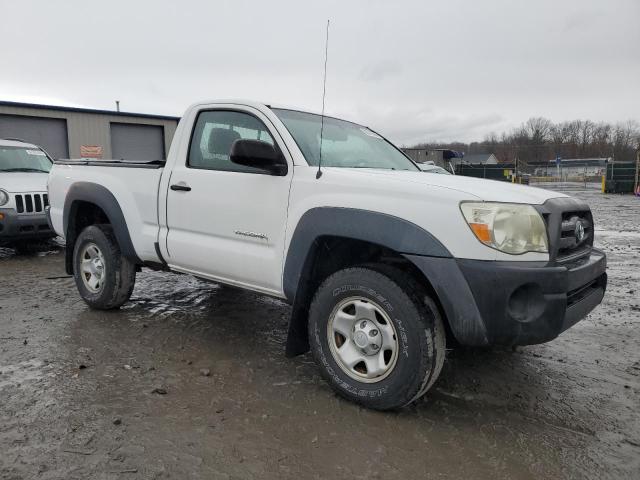 5TEPX42N99Z606355 - 2009 TOYOTA TACOMA WHITE photo 4