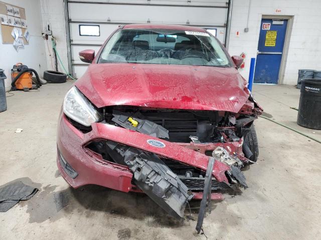 1FADP3FE0FL294112 - 2015 FORD FOCUS SE RED photo 5