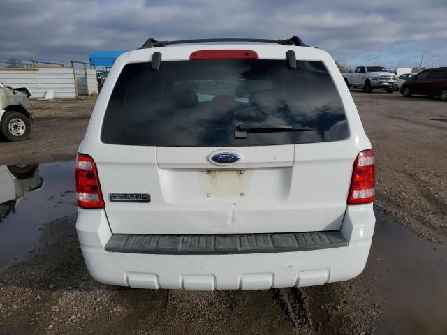 1FMCU03198KA79203 - 2008 FORD ESCAPE XLT WHITE photo 6