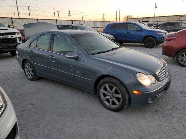 WDBRF54H07A932639 - 2007 MERCEDES-BENZ C 280 BLUE photo 4