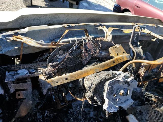 1GBJC34U76E252435 - 2006 CHEVROLET SILVERADO C3500 BURN photo 9