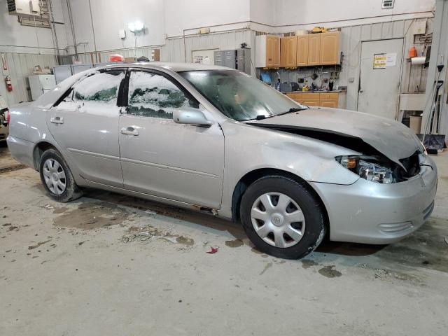 4T1BE32K32U553078 - 2002 TOYOTA CAMRY LE SILVER photo 4