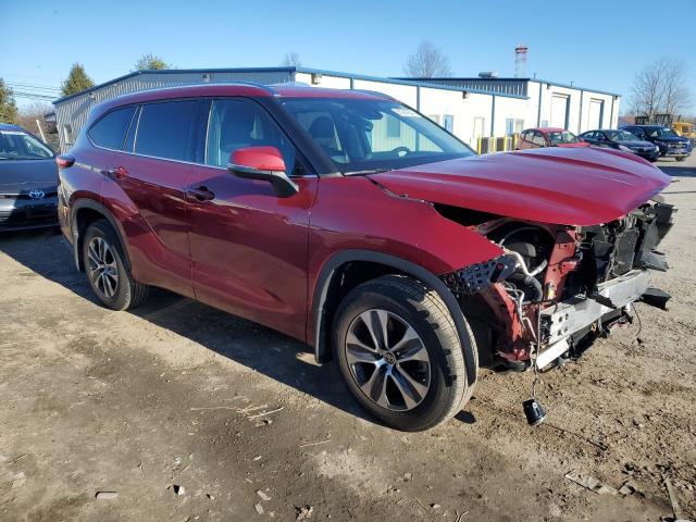 5TDGZRBH9LS012581 - 2020 TOYOTA HIGHLANDER XLE RED photo 4