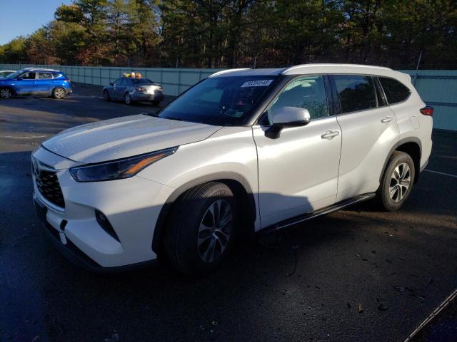 5TDGZRBH6NS572769 - 2022 TOYOTA HIGHLANDER XLE WHITE photo 1