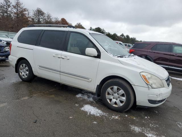 KNDMC233986046803 - 2008 HYUNDAI ENTOURAGE GLS WHITE photo 4