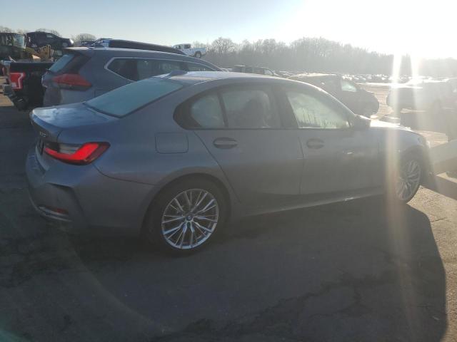 3MW89FF00P8D60031 - 2023 BMW 330XI GRAY photo 3