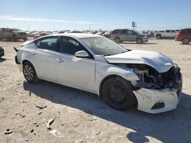 1N4BL4BV5KC254083 - 2019 NISSAN ALTIMA S WHITE photo 4