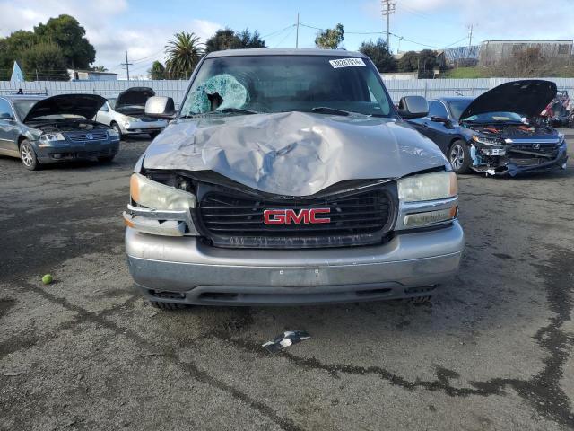 1GKEC13TX3J183368 - 2003 GMC YUKON SILVER photo 5