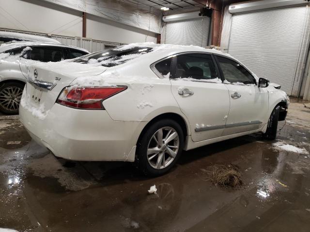 1N4AL3AP1FC160751 - 2015 NISSAN ALTIMA 2.5 WHITE photo 3