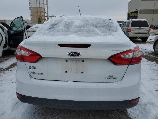 1FADP3F27DL301348 - 2013 FORD FOCUS SE WHITE photo 6