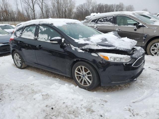 1FADP3K29JL206260 - 2018 FORD FOCUS SE BLACK photo 4