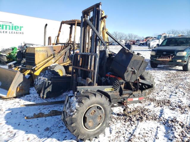 100182474 - 2018 PALF FORKLIFT RED photo 2