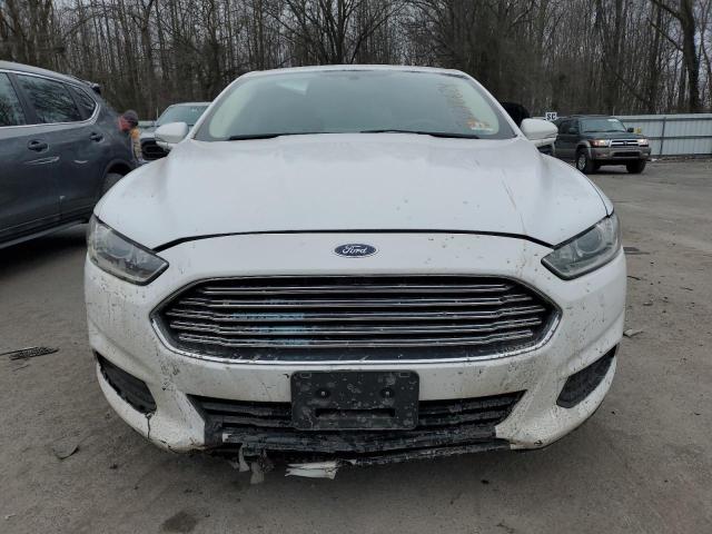 3FA6P0HR1DR381779 - 2013 FORD FUSION SE WHITE photo 5