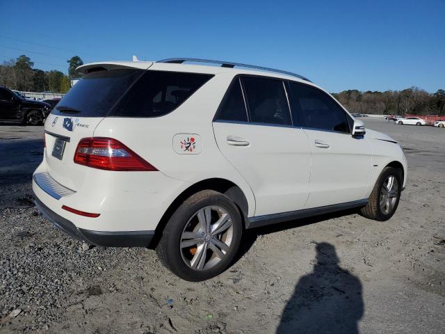 4JGDA5HB0CA012516 - 2012 MERCEDES-BENZ ML 350 4MATIC WHITE photo 3