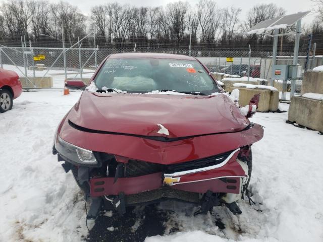 1G1ZD5ST2JF140266 - 2018 CHEVROLET MALIBU LT RED photo 5