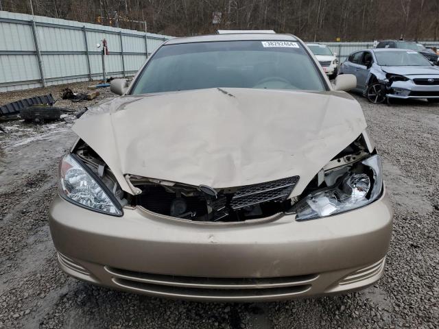 4T1BE32K52U600627 - 2002 TOYOTA CAMRY LE GOLD photo 5