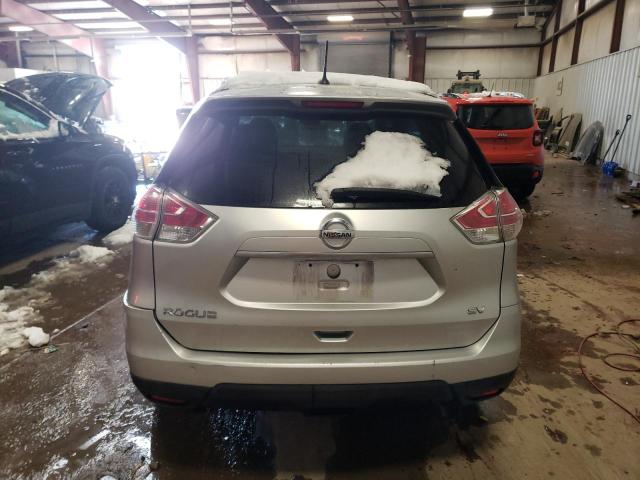 KNMAT2MTXFP562189 - 2015 NISSAN ROGUE S SILVER photo 6