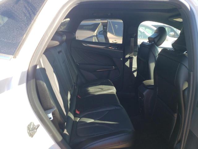 5LMTJ3DH2HUL70469 - 2017 LINCOLN MKC RESERVE WHITE photo 11