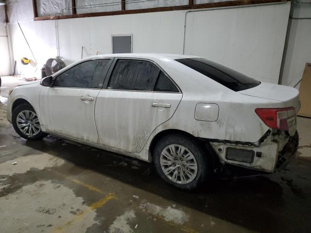 4T1BF1FK8DU275437 - 2013 TOYOTA CAMRY L WHITE photo 2