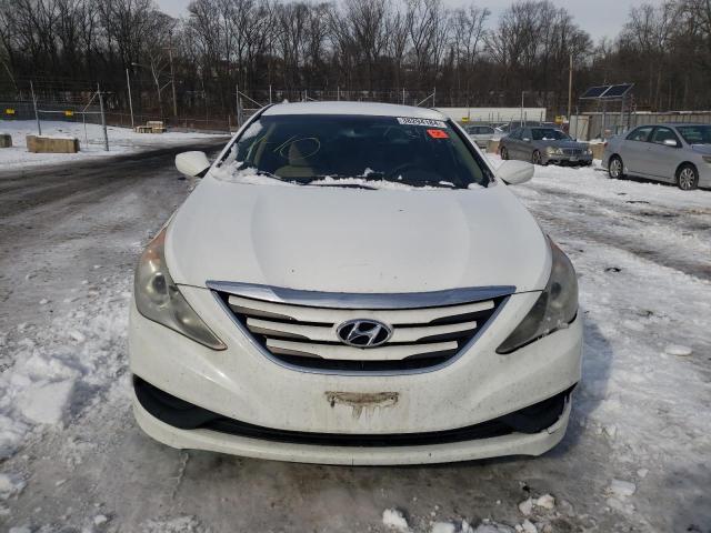 5NPEB4AC4EH885040 - 2014 HYUNDAI SONATA GLS WHITE photo 5