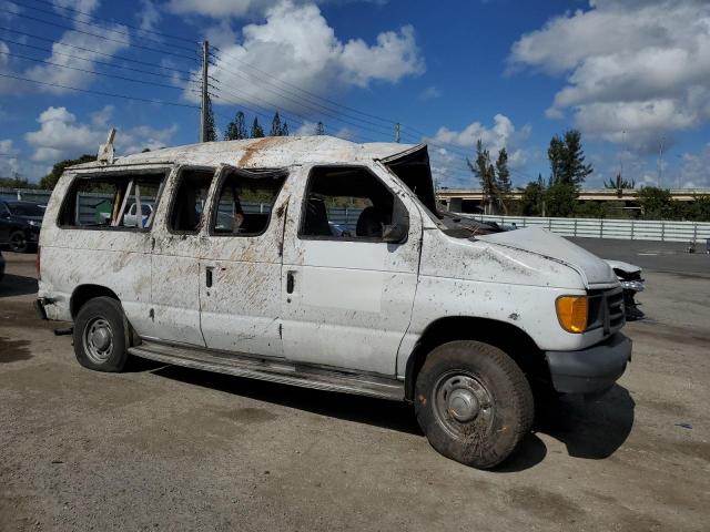 1FMRE11WX5HA98430 - 2005 FORD ECONOLINE E150 WAGON WHITE photo 4