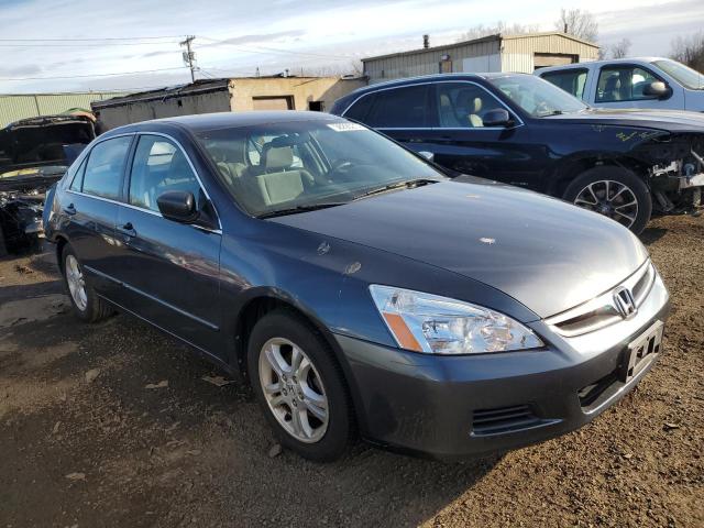 1HGCM56367A185189 - 2007 HONDA ACCORD SE BLUE photo 4