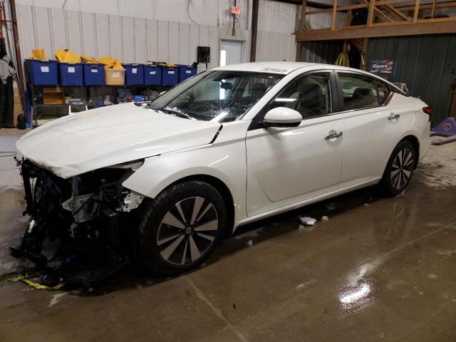 1N4BL4DV7NN373582 - 2022 NISSAN ALTIMA SV WHITE photo 1