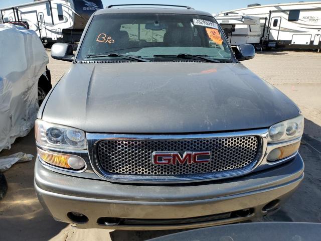 1GKFK66U05J181575 - 2005 GMC YUKON XL DENALI GRAY photo 5