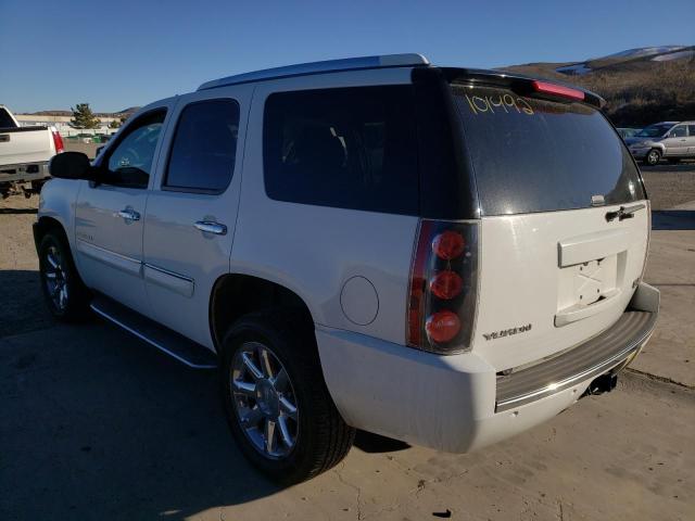 1GKFK63898J101492 - 2008 GMC YUKON DENALI WHITE photo 3