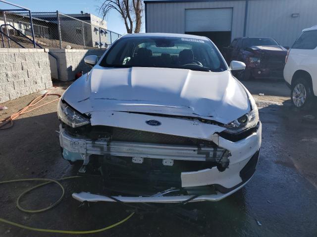 3FA6P0HD3LR112248 - 2020 FORD FUSION SE WHITE photo 5