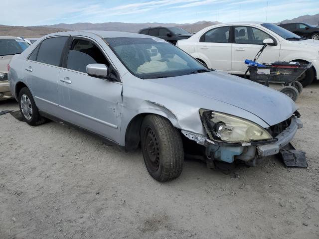 1HGCM56445A136630 - 2005 HONDA ACCORD LX SILVER photo 4