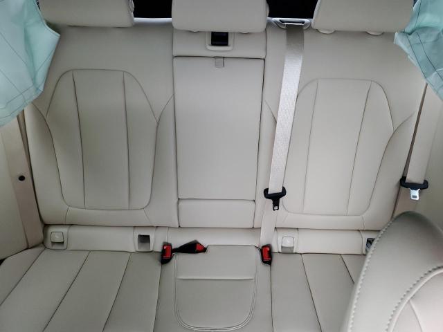 5UXTR9C53JLD61058 - 2018 BMW X3 XDRIVE30I Արծաթագույն լուսանկար 10