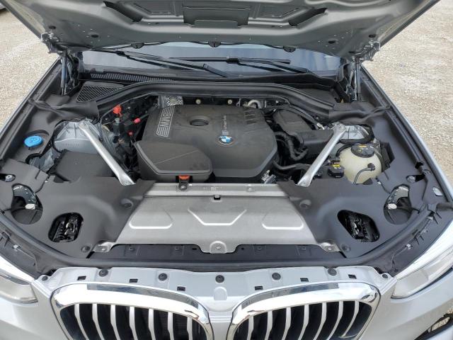 5UXTR9C53JLD61058 - 2018 BMW X3 XDRIVE30I Արծաթագույն լուսանկար 12