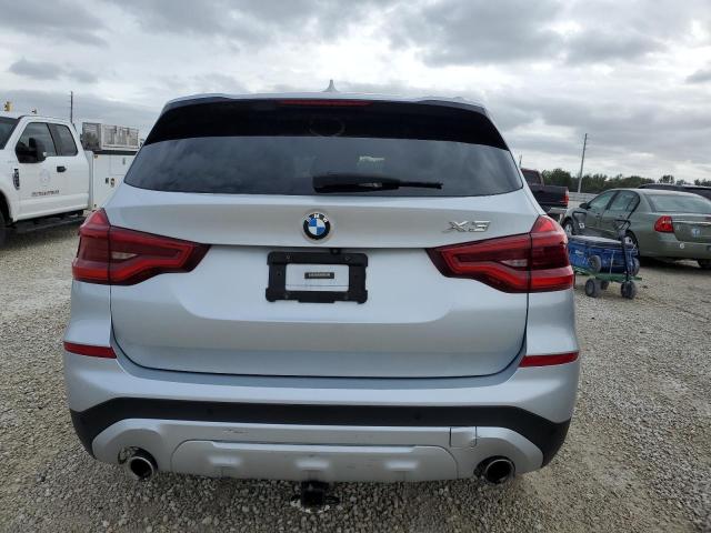 5UXTR9C53JLD61058 - 2018 BMW X3 XDRIVE30I SILVER photo 6