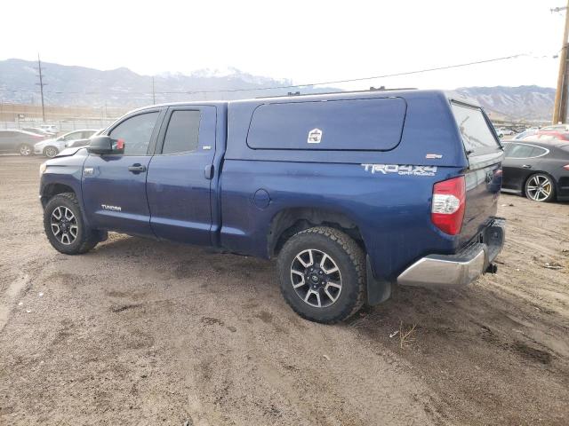 5TFUW5F15FX420589 - 2015 TOYOTA TUNDRA DOUBLE CAB SR/SR5 BLUE photo 2
