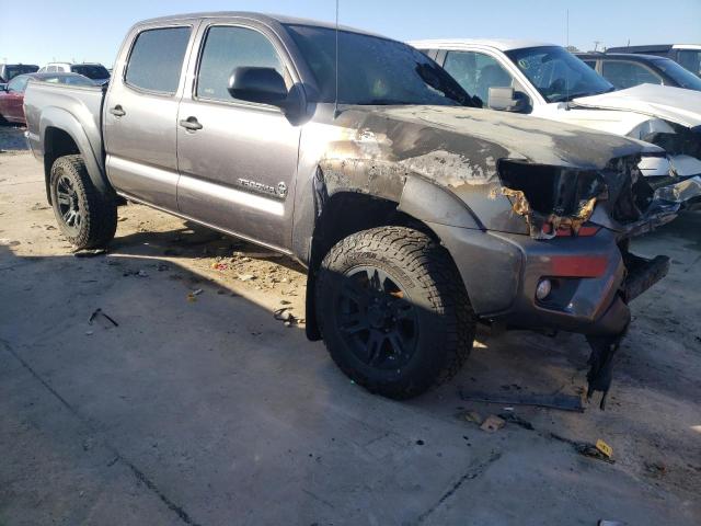 5TFJU4GNXFX069652 - 2015 TOYOTA TACOMA DOUBLE CAB PRERUNNER BURN photo 4