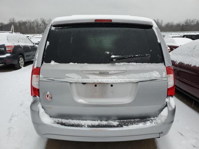 2C4RC1BG1DR674958 - 2013 CHRYSLER TOWN & COU TOURING SILVER photo 6