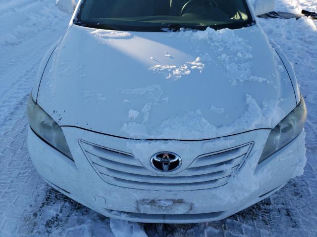 JTNBE46K673002642 - 2007 TOYOTA CAMRY CE WHITE photo 11