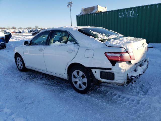 JTNBE46K673002642 - 2007 TOYOTA CAMRY CE WHITE photo 2