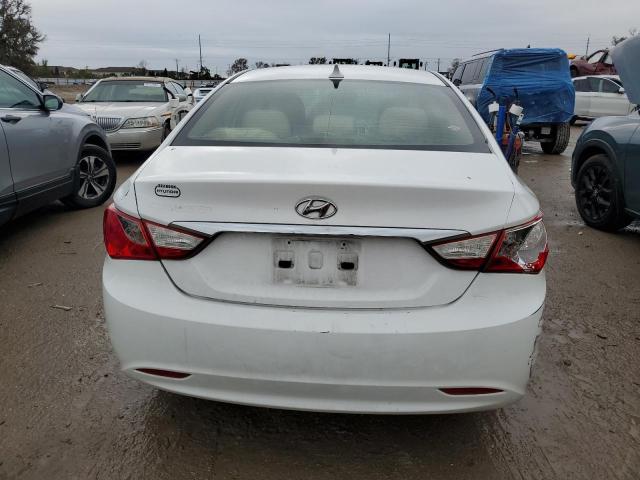 5NPEB4AC4BH203270 - 2011 HYUNDAI SONATA GLS WHITE photo 6