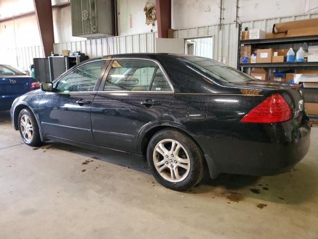 1HGCM56357A134671 - 2007 HONDA ACCORD SE BLACK photo 2