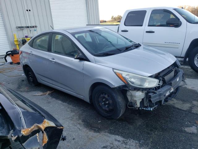 KMHCT4AE0GU084843 - 2016 HYUNDAI ACCENT SE SILVER photo 4