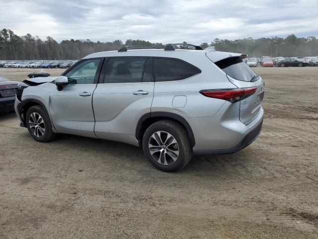 5TDGZRAH2LS512289 - 2020 TOYOTA HIGHLANDER XLE SILVER photo 2